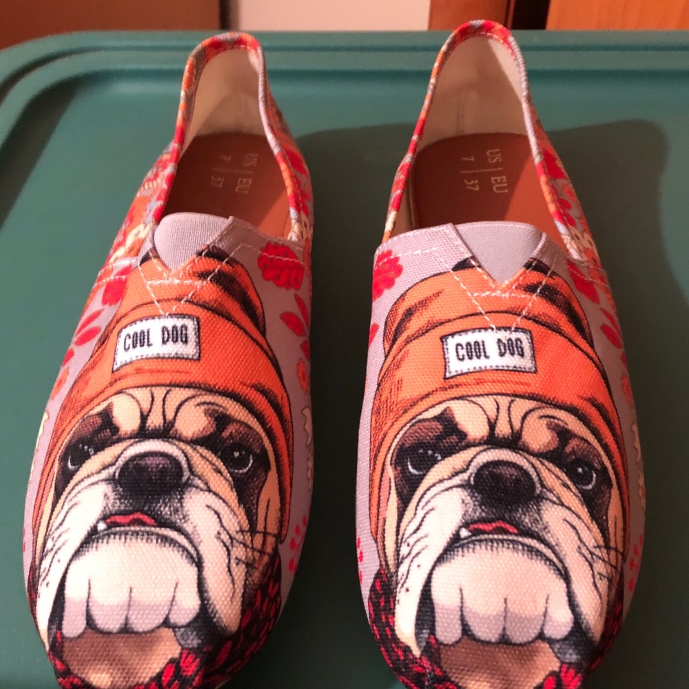 Bulldog Canvas Slip-on Shoes